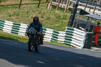 cadwell-park;cadwell-park-photographs;cadwell-trackday-photographs;enduro-digital-images;event-digital-images;eventdigitalimages;peter-wileman-photography;racing-digital-images;trackday-digital-images;trackday-photos